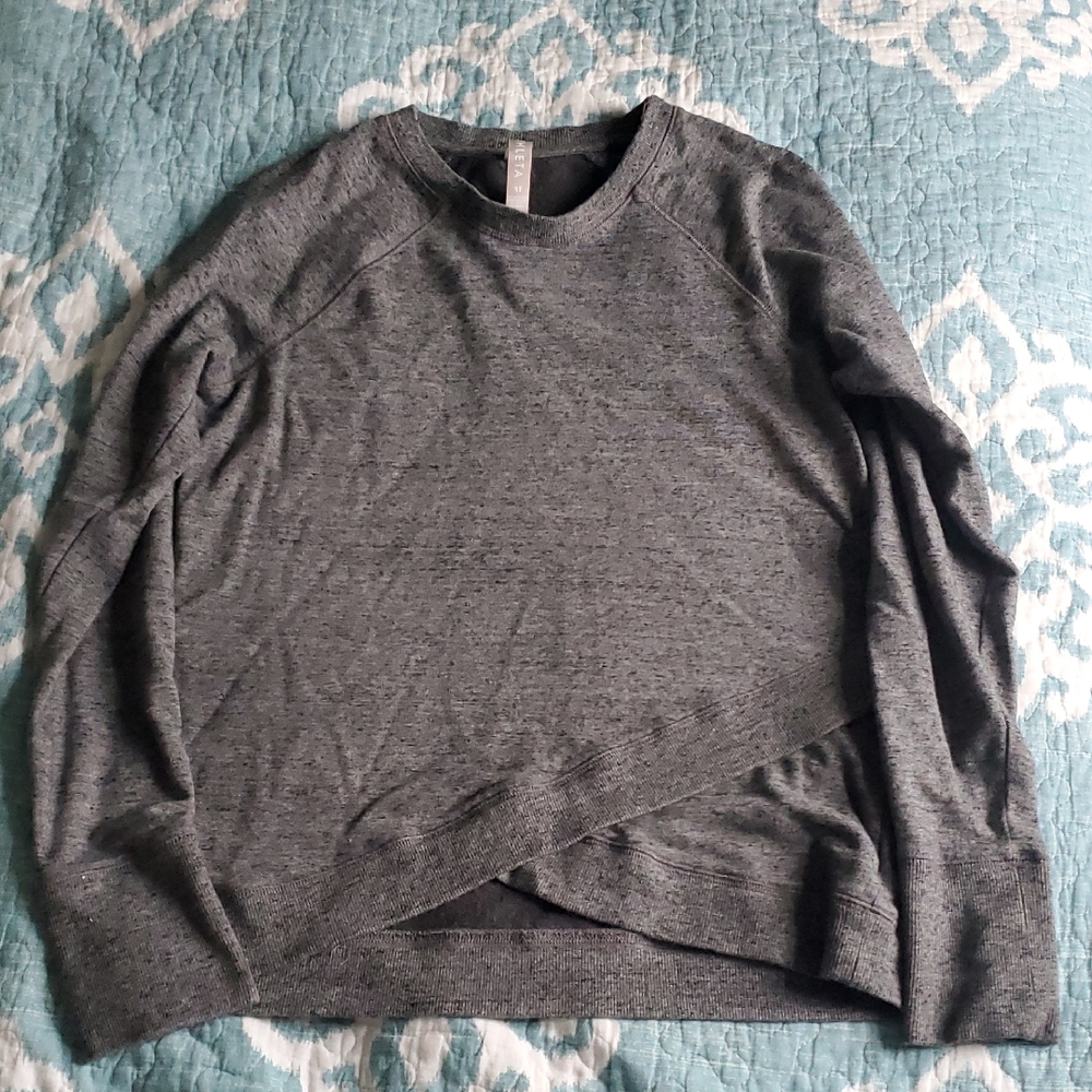 Athleta top